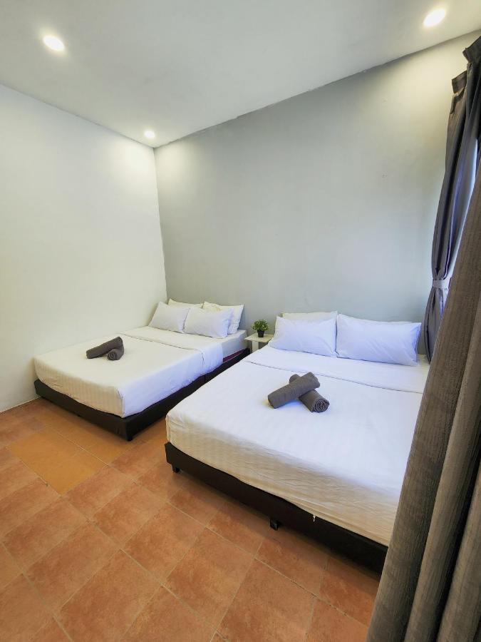 Gurney Coast Guest House By Sky Hive Τζωρτζ Τάουν Εξωτερικό φωτογραφία